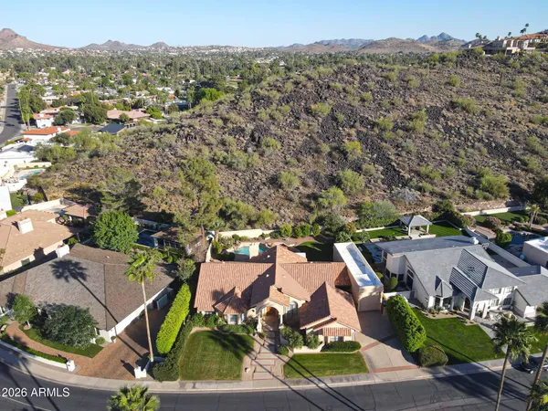 an aerial view of multiple house