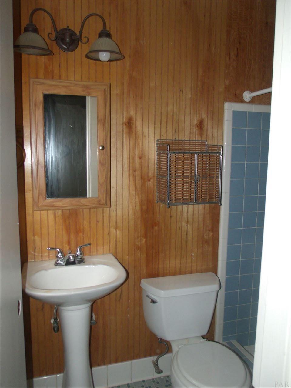 905 East Montclair Road Pensacola, FL 32505 - Photo 17 of 20 Gallery Image 17