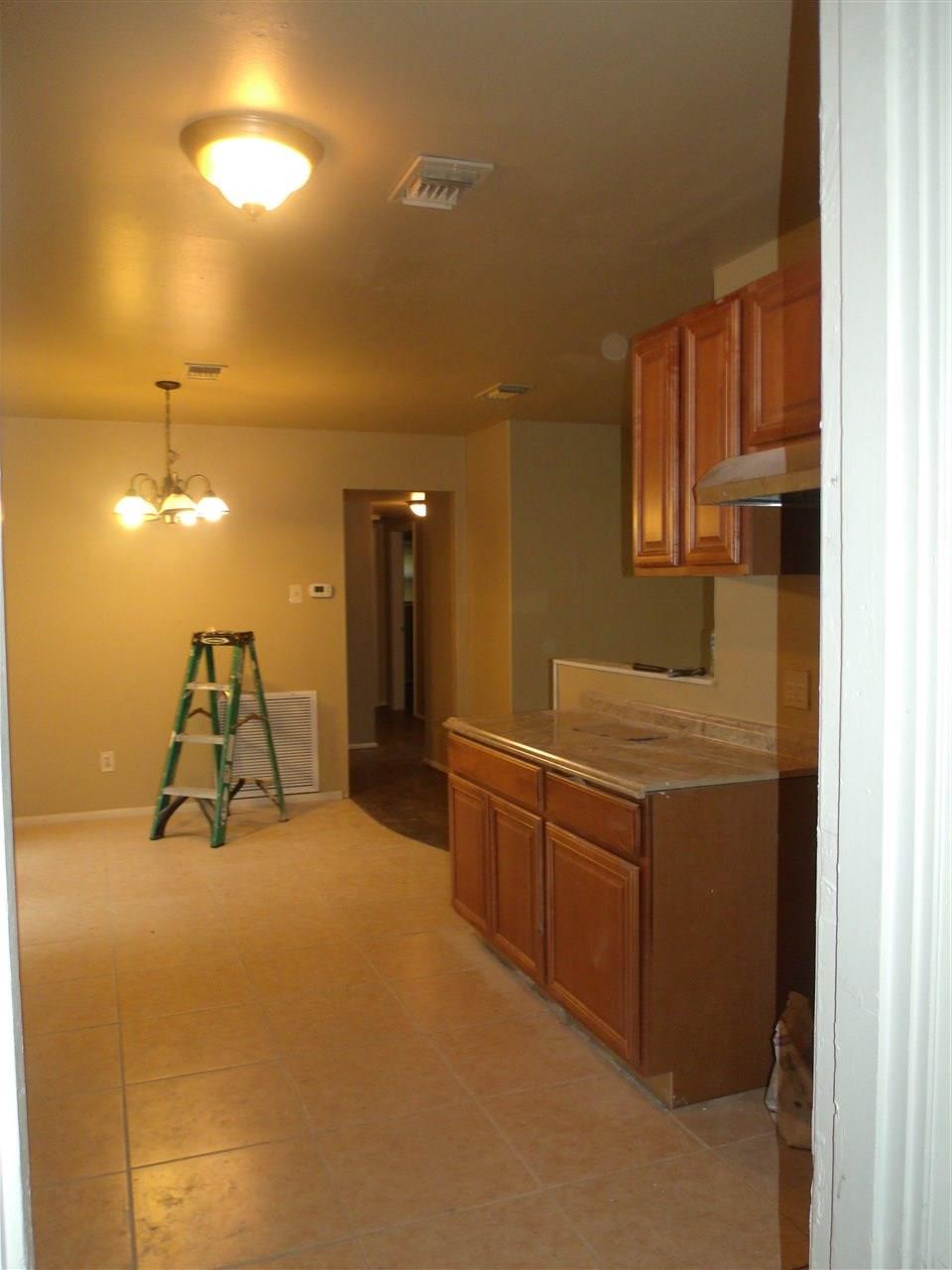 905 East Montclair Road Pensacola, FL 32505 - Photo 6 of 20 Gallery Image 6