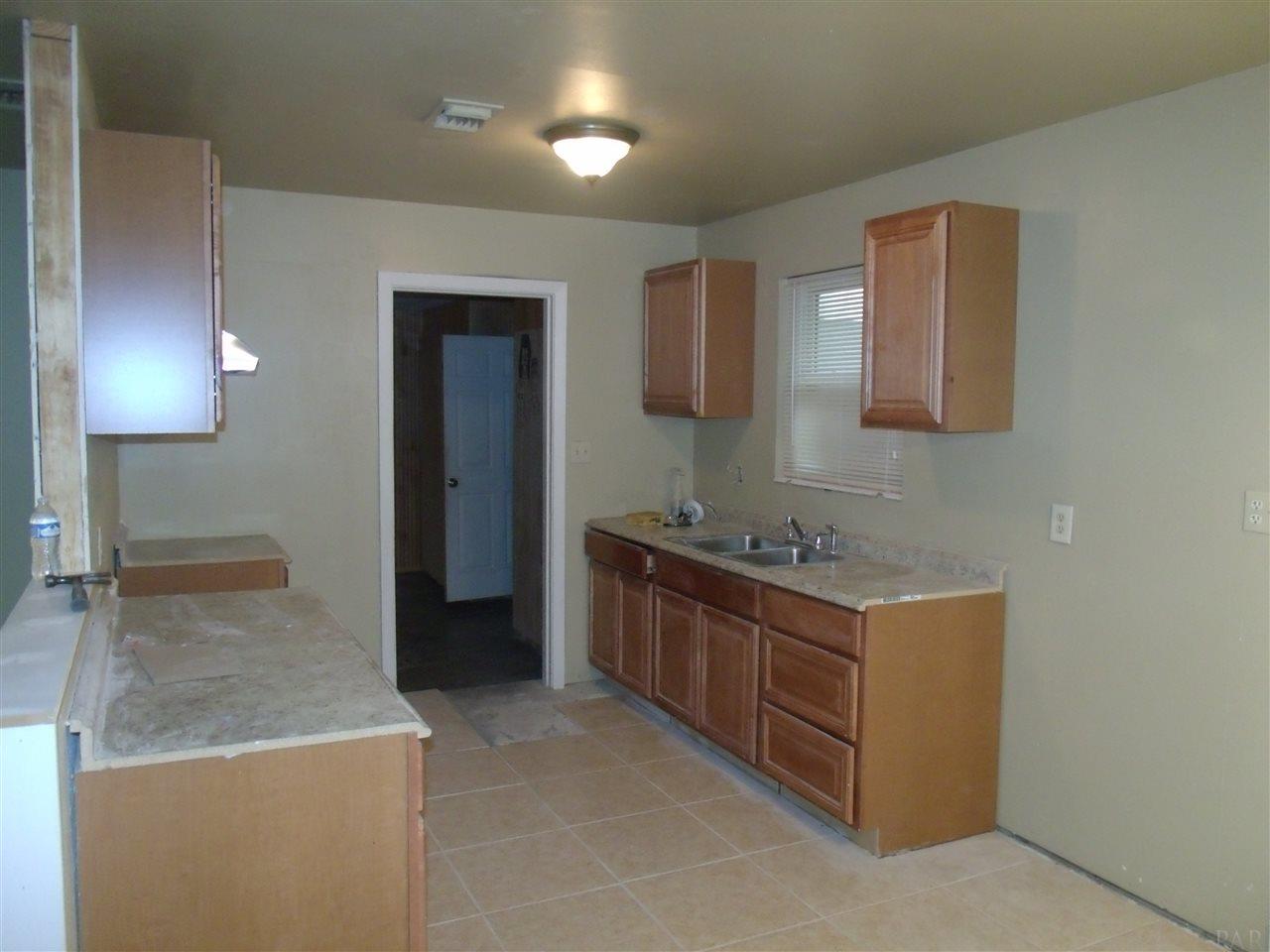 905 East Montclair Road Pensacola, FL 32505 - Photo 7 of 20 Gallery Image 7