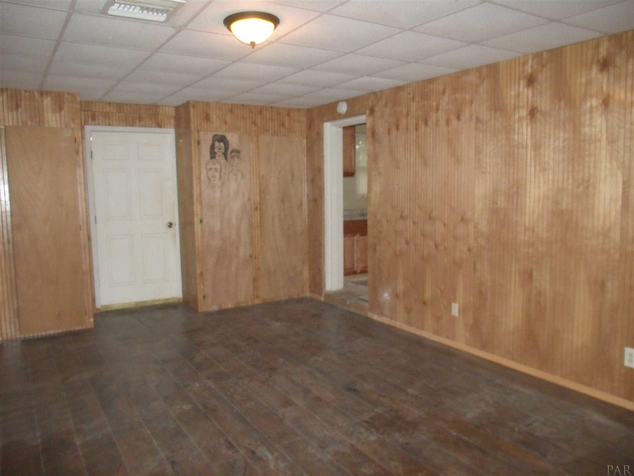 905 East Montclair Road Pensacola, FL 32505 - Photo 9 of 20 Gallery Image 9