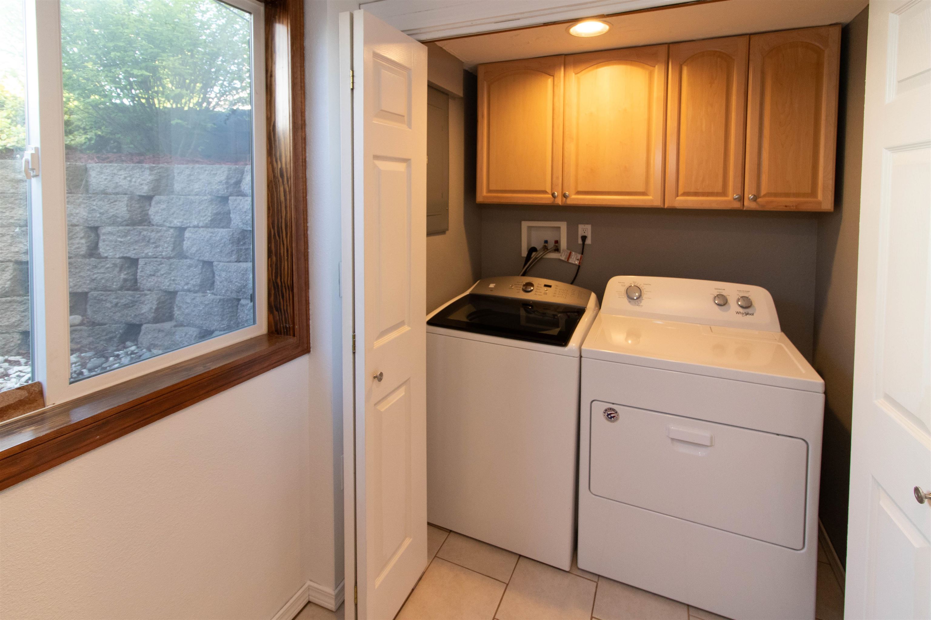5621 North Hemlock Street Spokane, WA 99205 - Photo 17 of 35