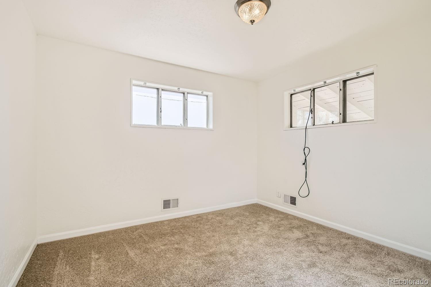 7041 Ruth Way Denver, CO 80221 - Photo 15 of 28 Gallery Image 15