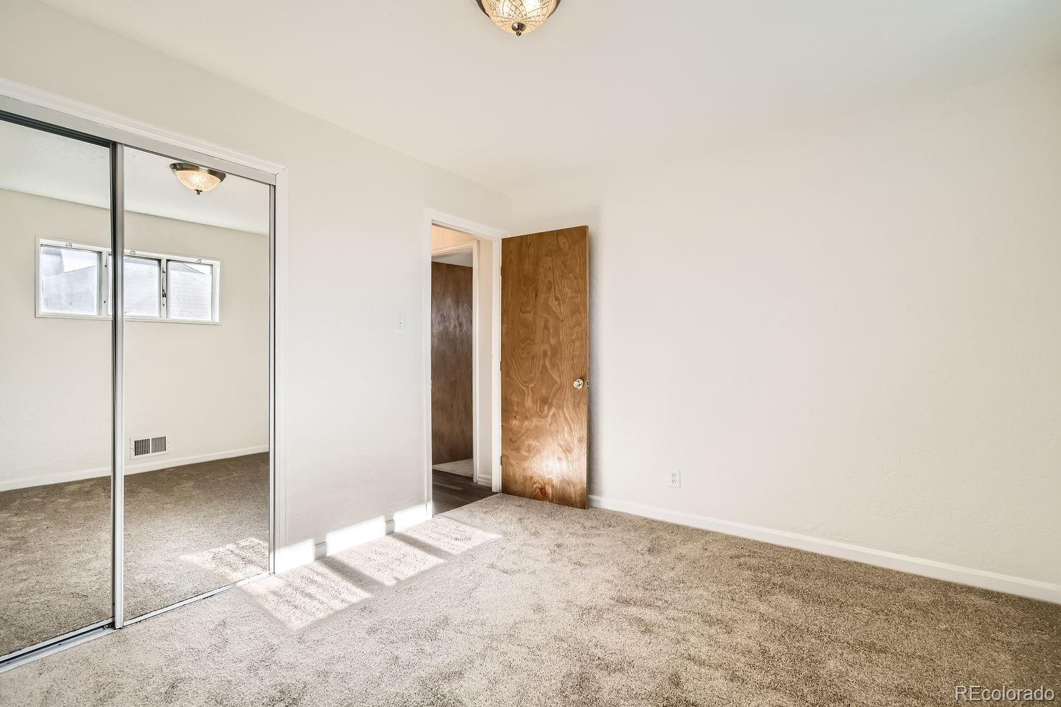 7041 Ruth Way Denver, CO 80221 - Photo 16 of 28 Gallery Image 16