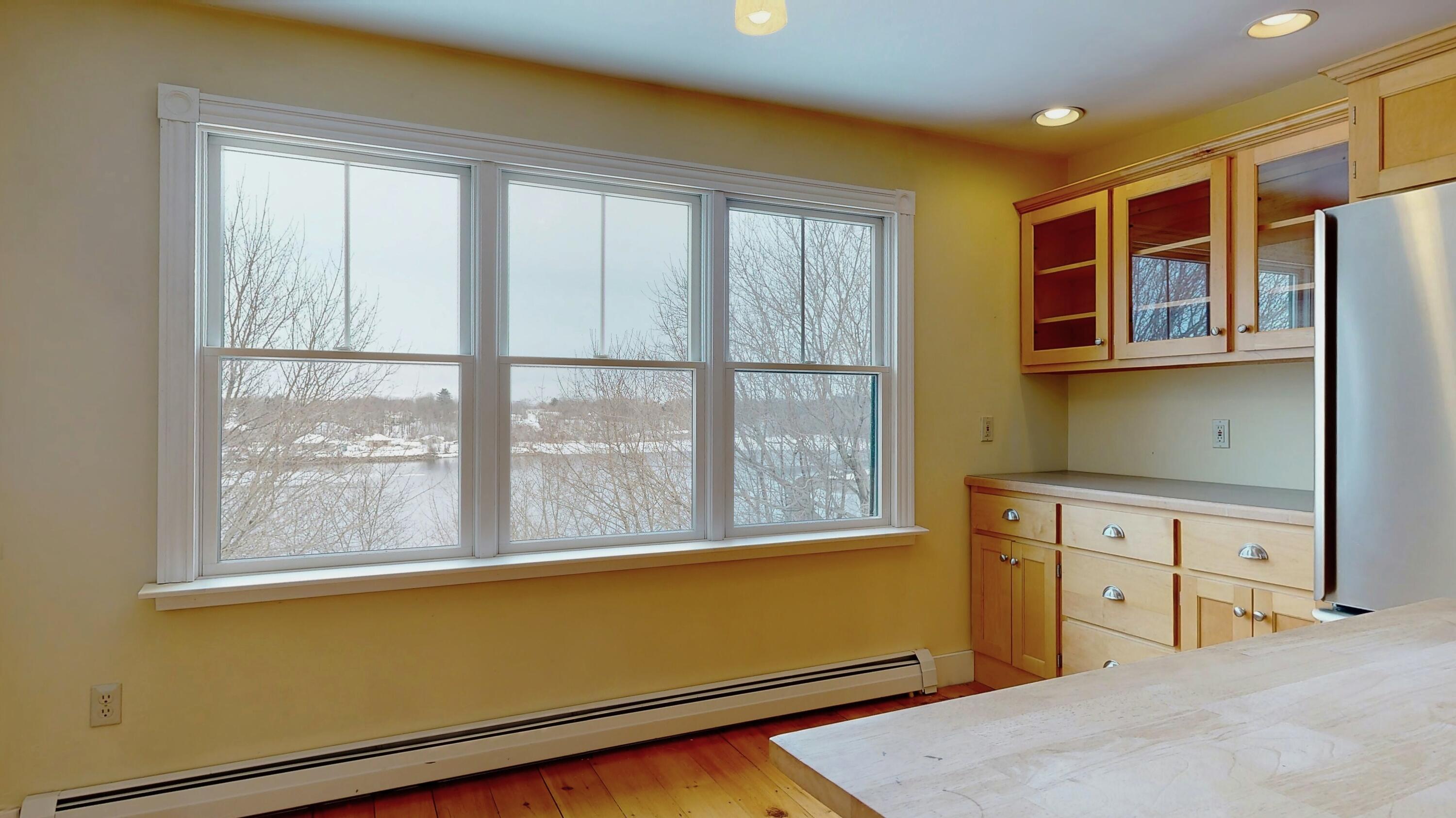 147 Cleaves Street, Unit 3 Biddeford, ME 04005 - Photo 29 of 45 47-Cleeve-Street-Biddeford-03012023_2017