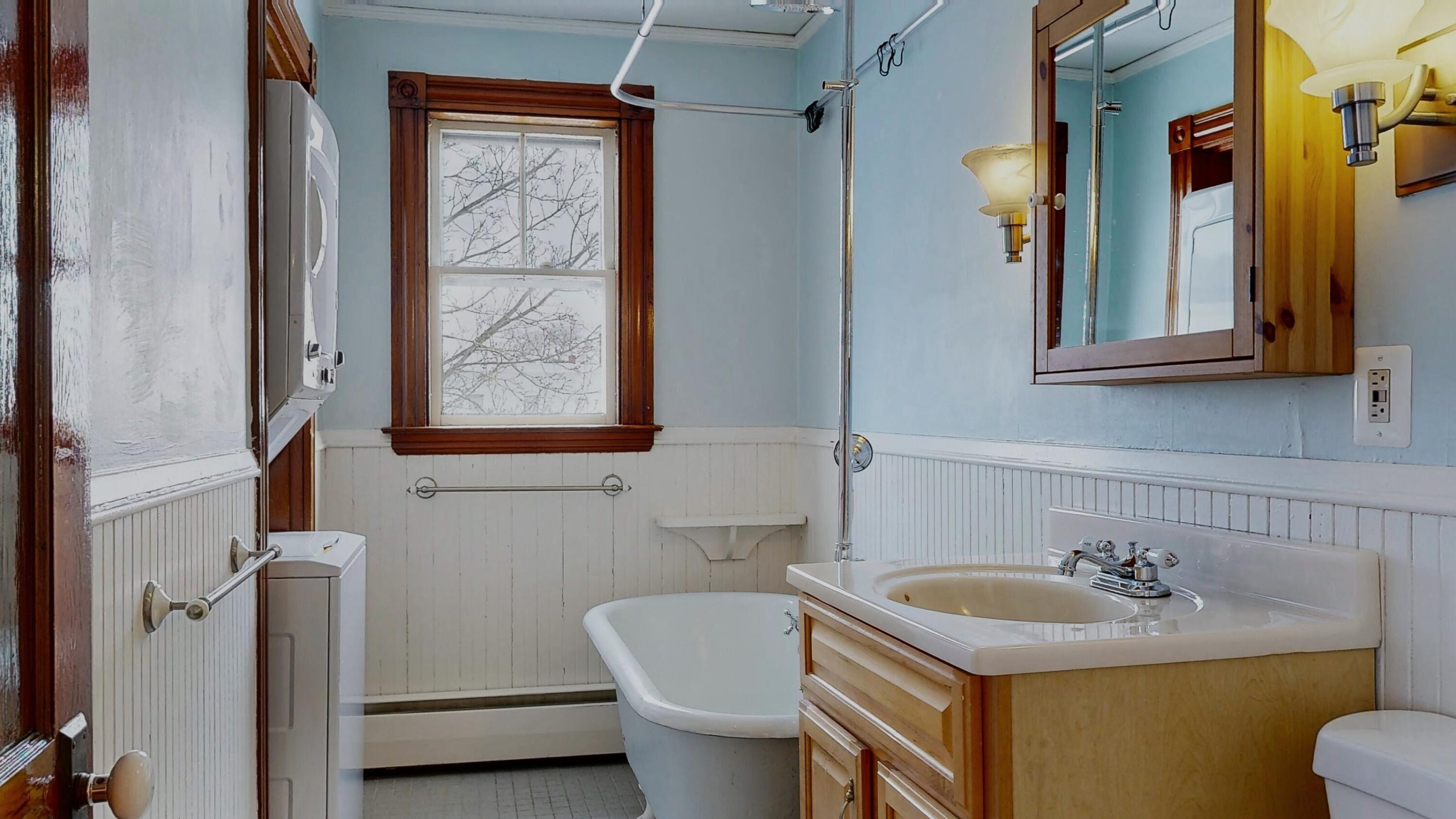 147 Cleaves Street, Unit 3 Biddeford, ME 04005 - Photo 37 of 45 47-Cleeve-Street-Biddeford-03012023_2021