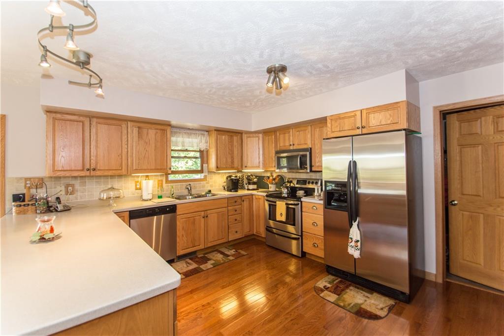 259 Lindey Road Slippery Rock, PA 16057 - Photo 6 of 25 Gallery Image 6