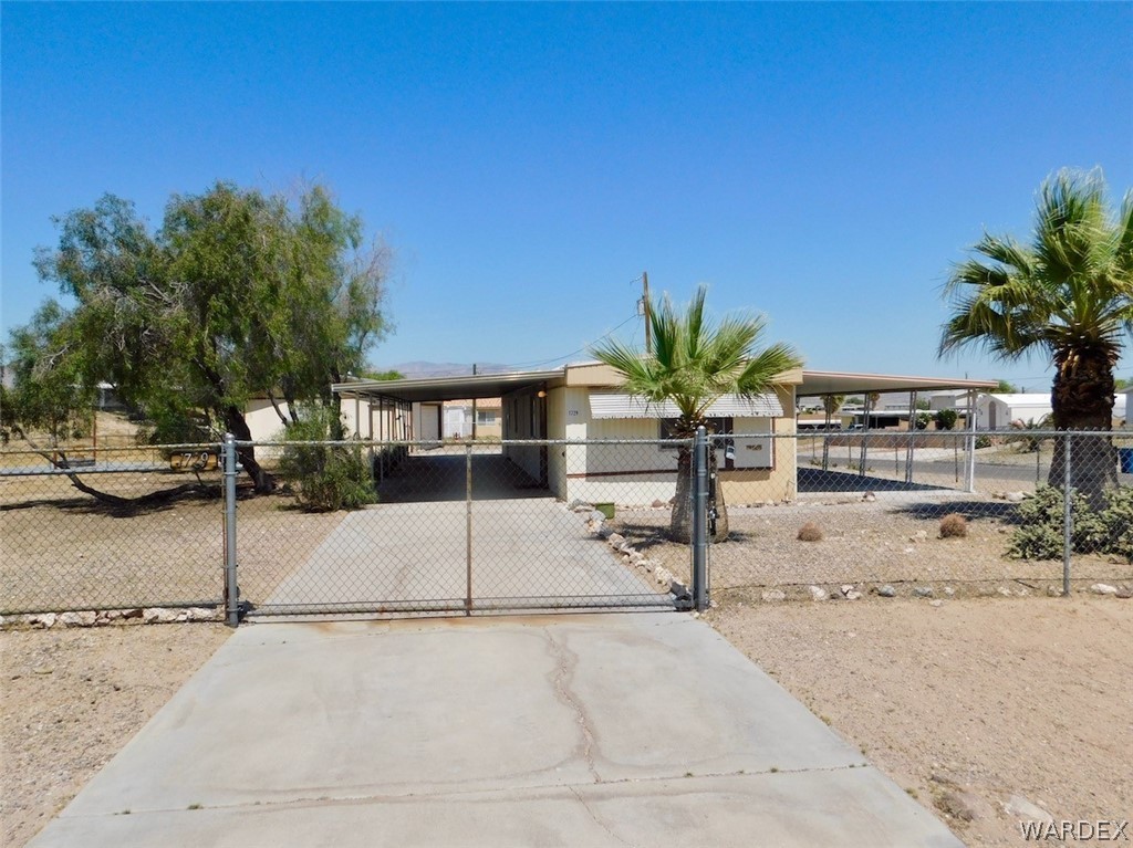 1729 Toro Road Bullhead City, AZ 86442 - Photo 31 of 33 Gallery Image 31