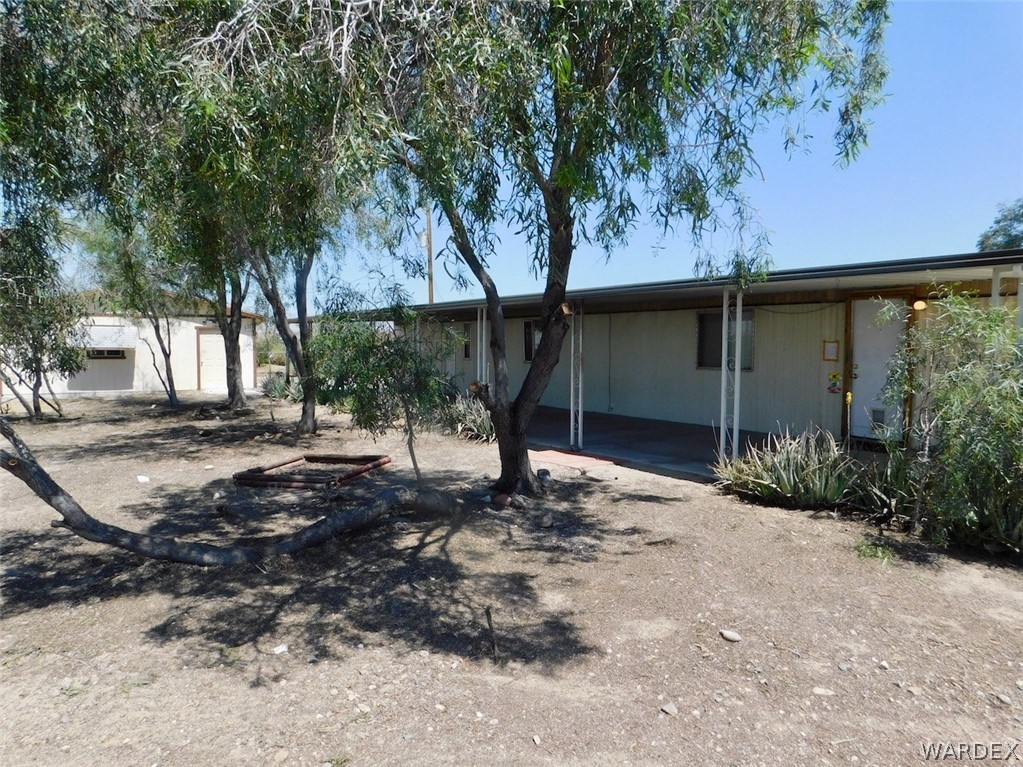 1729 Toro Road Bullhead City, AZ 86442 - Photo 8 of 33 Gallery Image 8