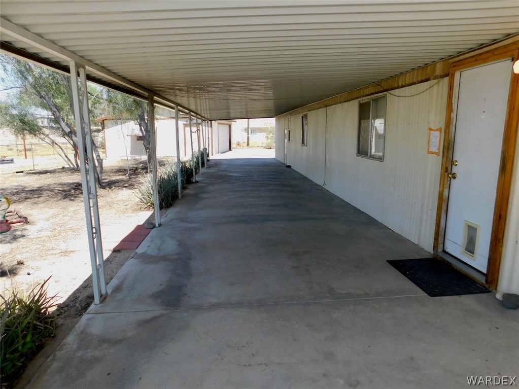 1729 Toro Road Bullhead City, AZ 86442 - Photo 10 of 33 Gallery Image 10
