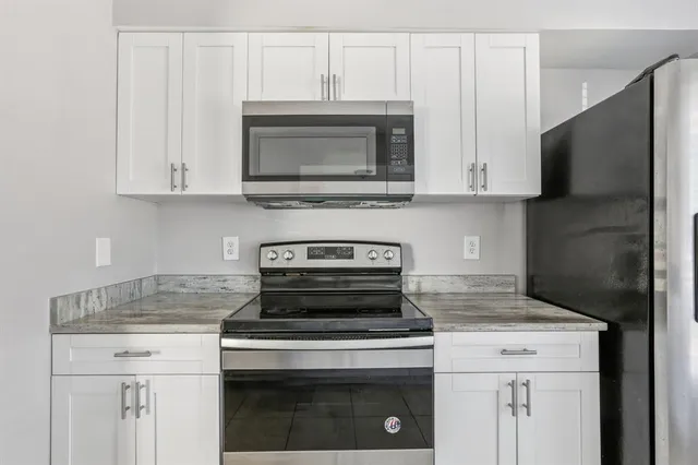 $2,800 | 7402 East Bank Drive, Unit 7402, Tampa, FL 33617