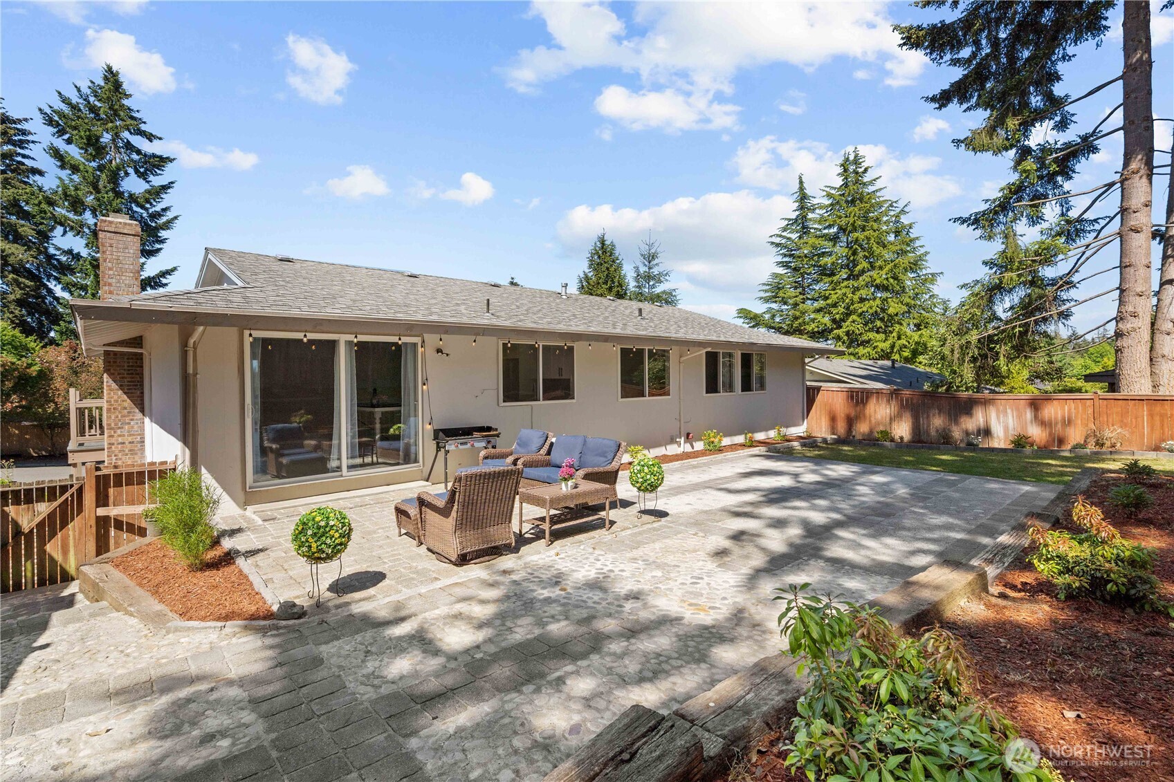 3907 Southwest 328th Street Federal Way, WA 98023 - Photo 33 of 40