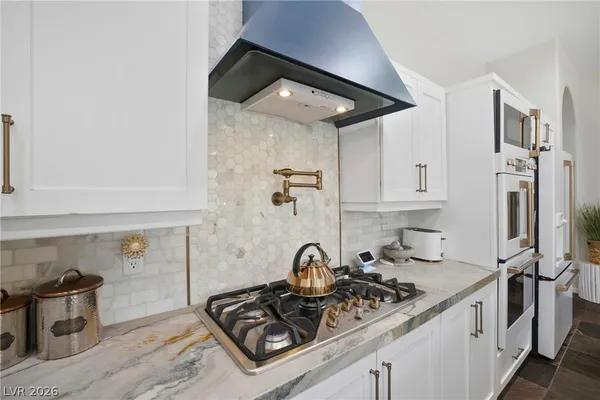 $599,990 | 457 Via Stretto Avenue, Henderson, NV 89011