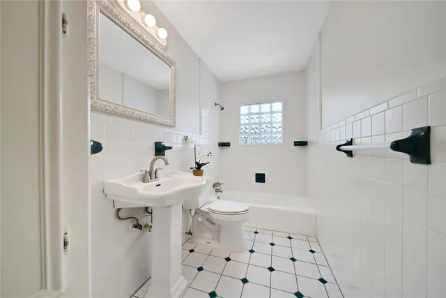 $215,000 | 317 South 11th Street, La Porte, TX 77571