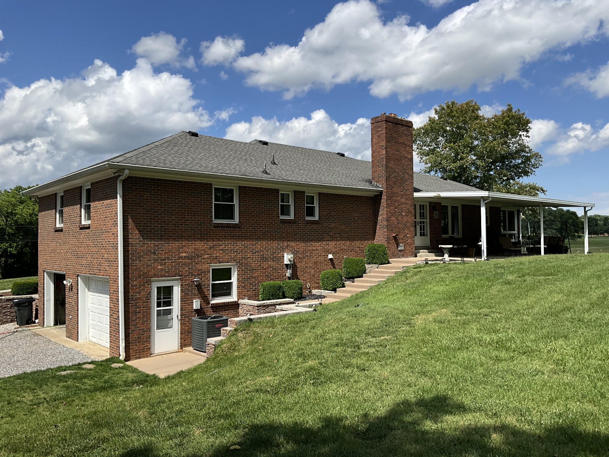 5247 Stacy Springs Road Springfield, TN 37172 - Photo 23 of 29 a front view of a house with a yard