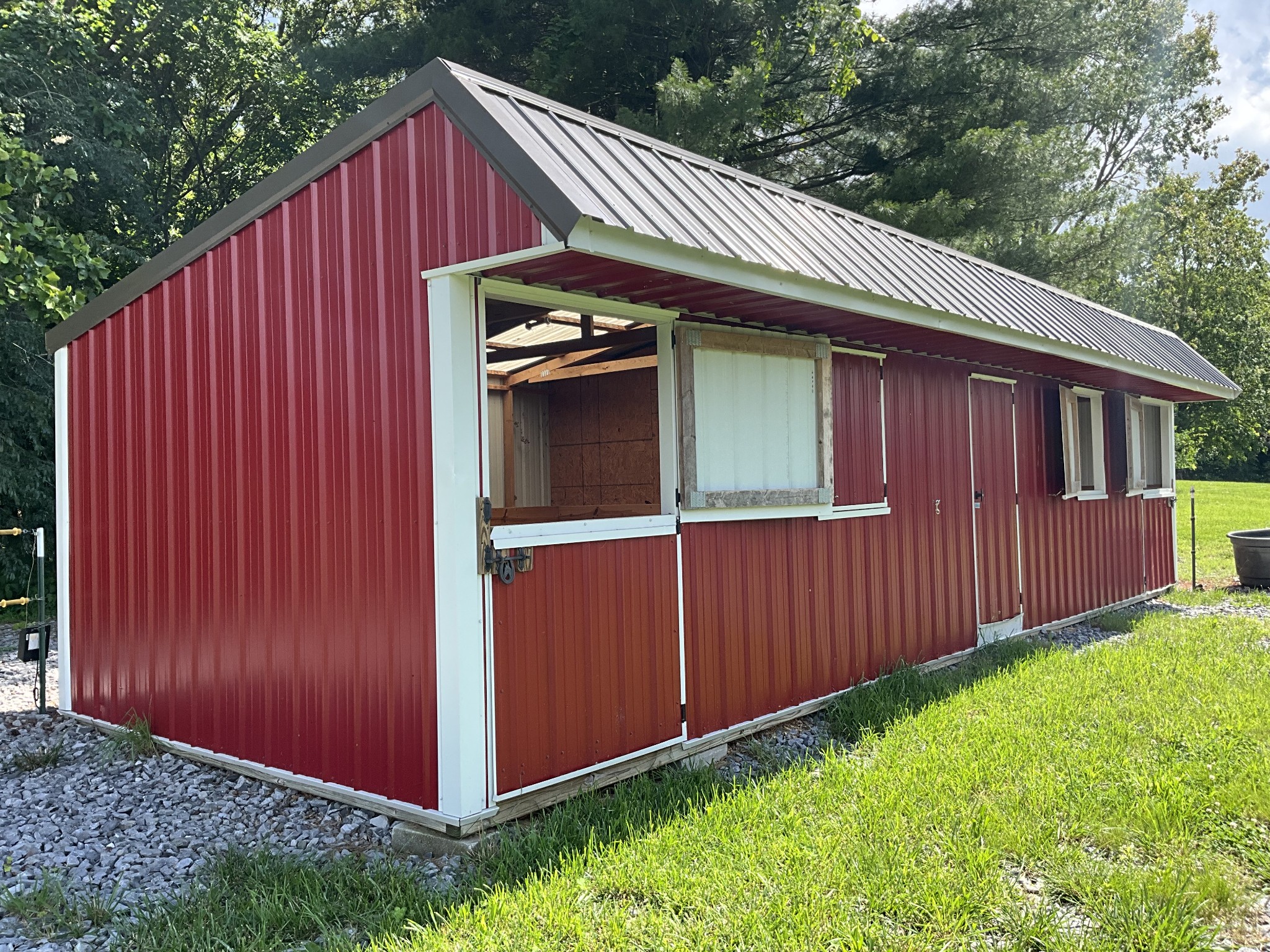 5247 Stacy Springs Road Springfield, TN 37172 - Photo 26 of 29 a view of barn with a small yard
