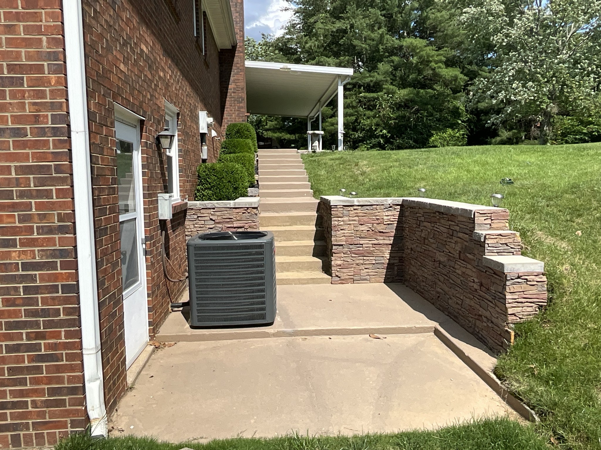 5247 Stacy Springs Road Springfield, TN 37172 - Photo 29 of 29 a view of a back yard of the house