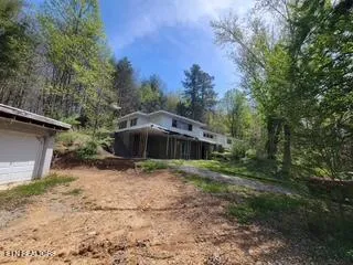 $250,000 | 20084 Alberta Street, Oneida, TN 37841
