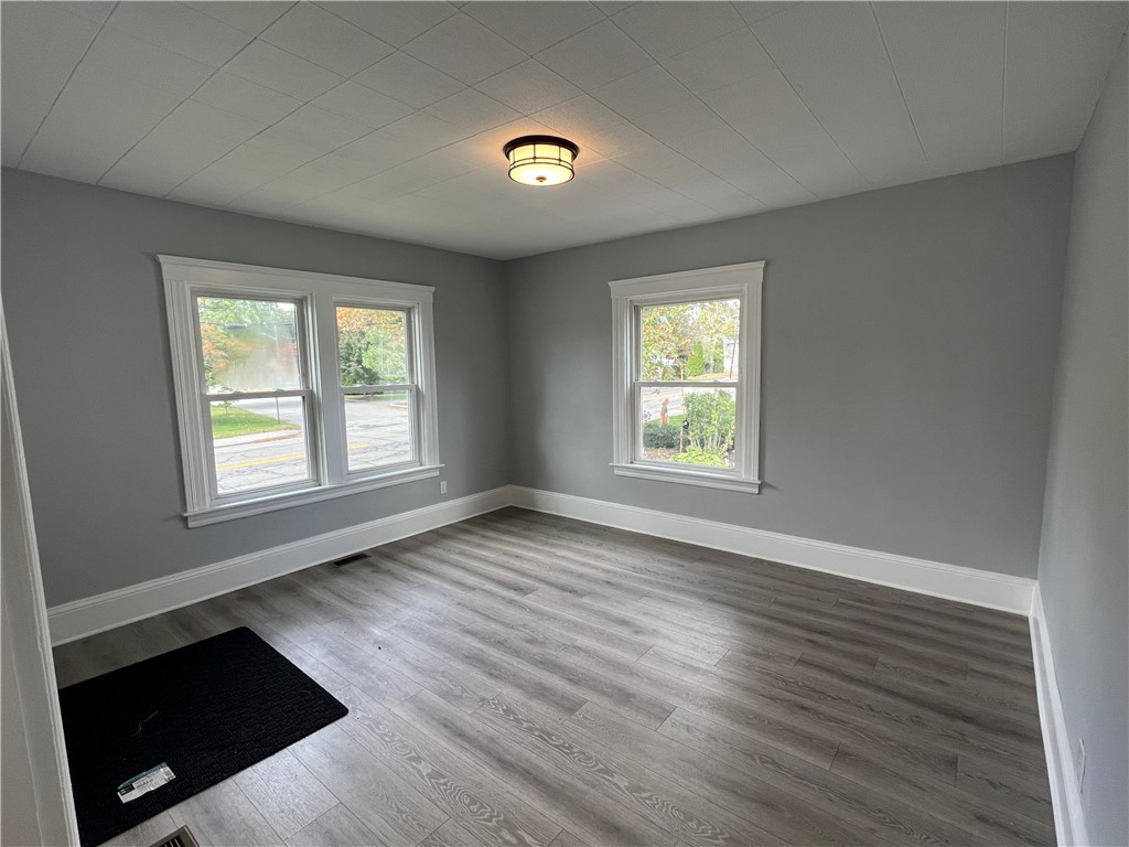 203 River Road Lincoln, RI 02865 - Photo 7 of 20