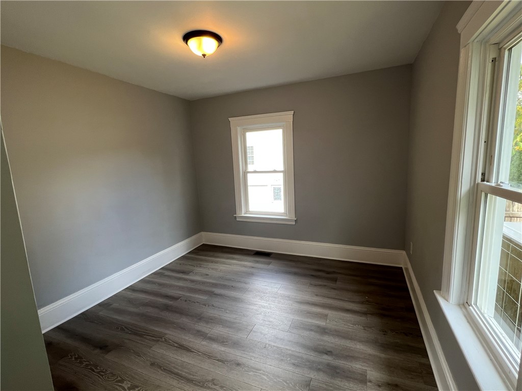 203 River Road Lincoln, RI 02865 - Photo 9 of 20