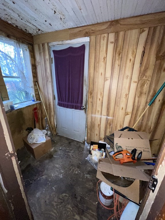 96-98 Wait Street Springfield, MA 01104 - Photo 11 of 12