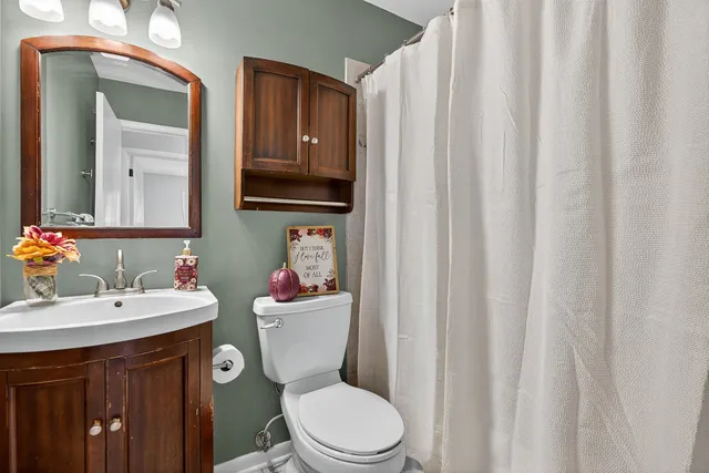 $434,900 | 4 Mayflower Drive, Batavia, IL 60510