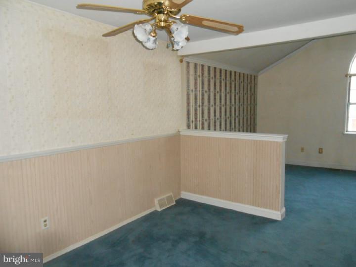 245 Byberry Road Philadelphia, PA 19116 - Photo 7 of 19 Gallery Image 7