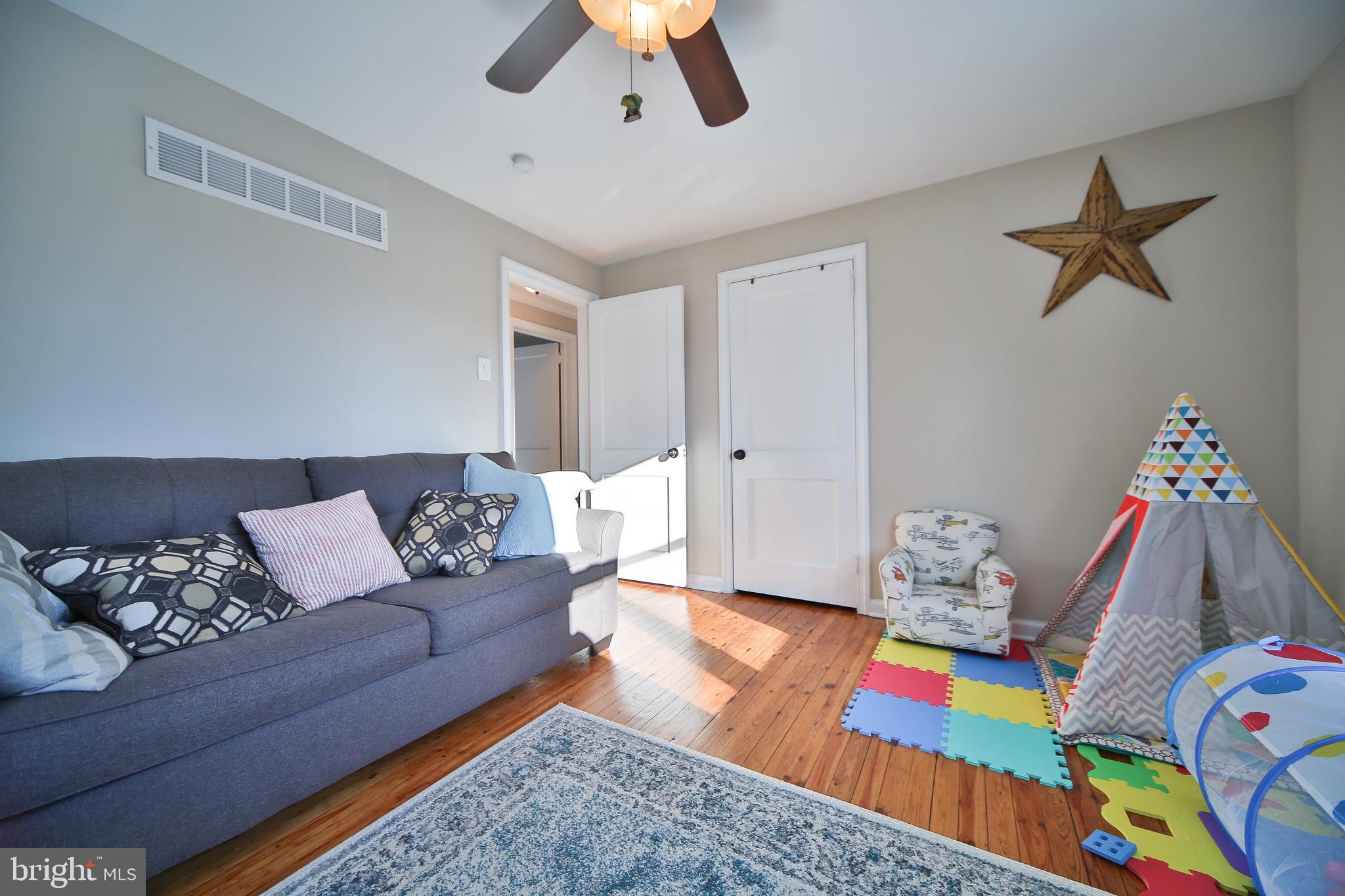 415 Vincent Road Willow Grove, PA 19090 - Photo 12 of 21 Gallery Image 12