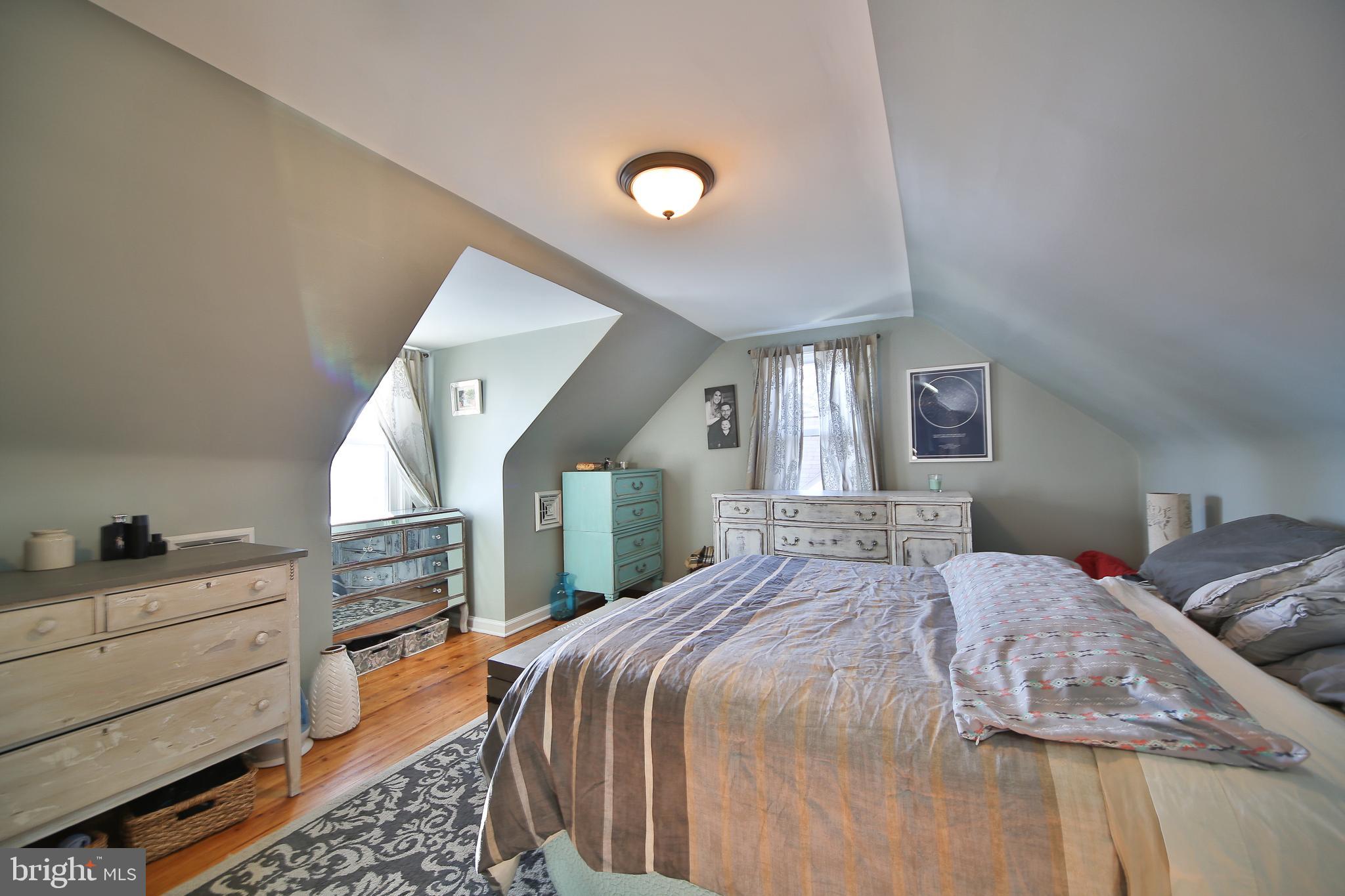 415 Vincent Road Willow Grove, PA 19090 - Photo 15 of 21 Gallery Image 15