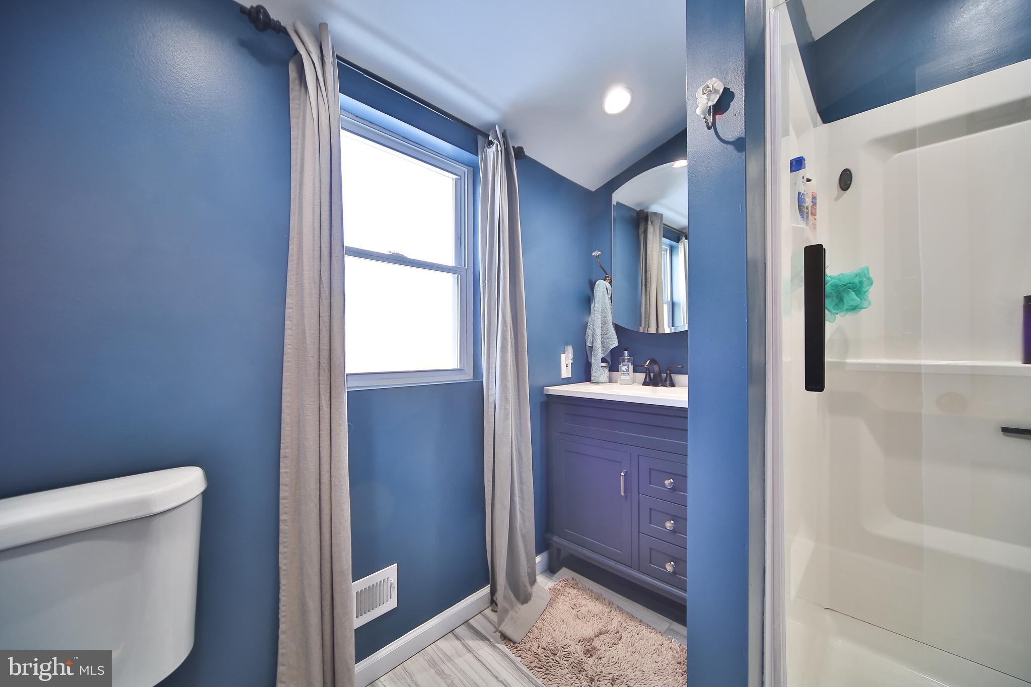 415 Vincent Road Willow Grove, PA 19090 - Photo 18 of 21 Gallery Image 18