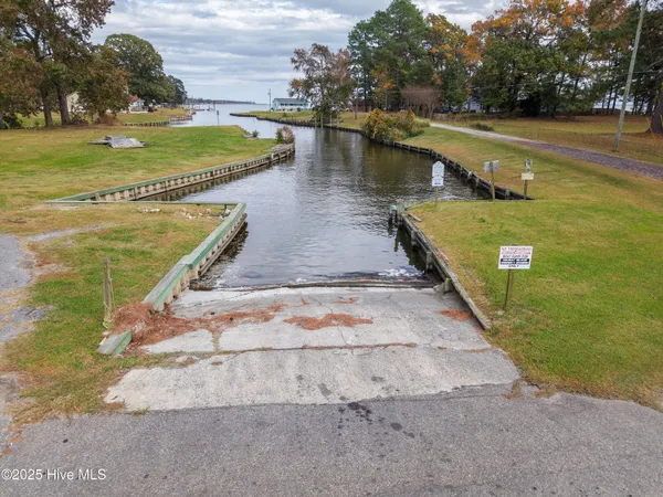 $265,000 | 243 Pirate Cove Way, Hertford, NC 27944