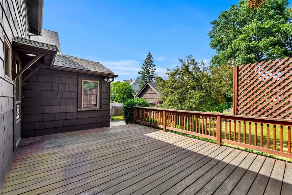 60 Linden Road Melrose, MA 02176 - Photo 24 of 40