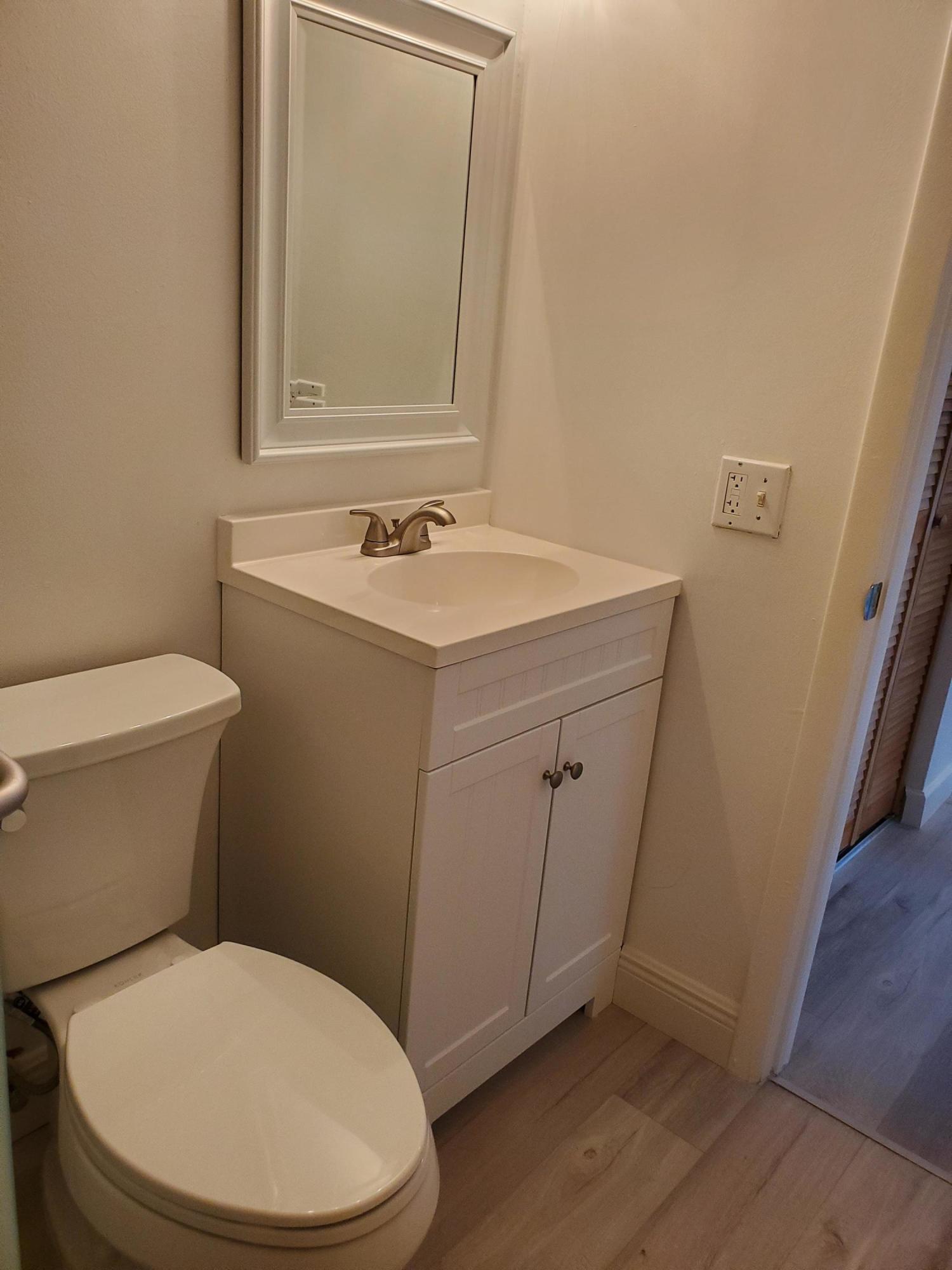 8957 Southwest 21st Court, Unit D Boca Raton, FL 33433 - Photo 19 of 25 2ND BATH
