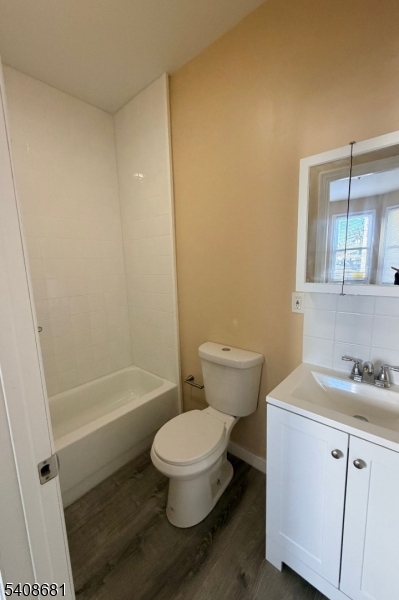 44 Hecker Street Newark, NJ 07103 - Photo 1 of 9