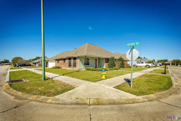 $339,000 | 103 Aubrey Drive, Houma, LA 70360