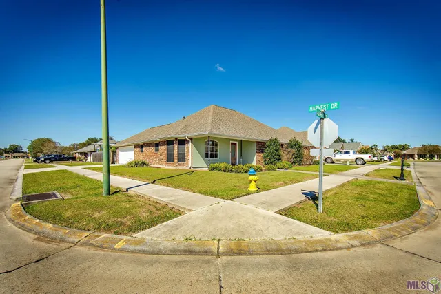 $339,000 | 103 Aubrey Drive, Houma, LA 70360