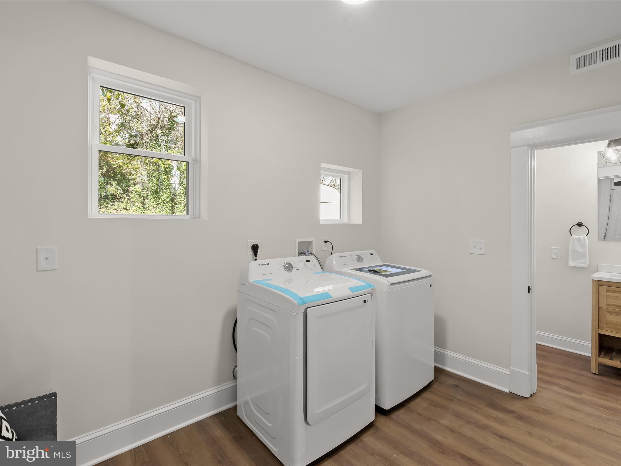 614 Stamford Road Baltimore, MD 21229 - Photo 16 of 48 Laundry Room - Mud Room