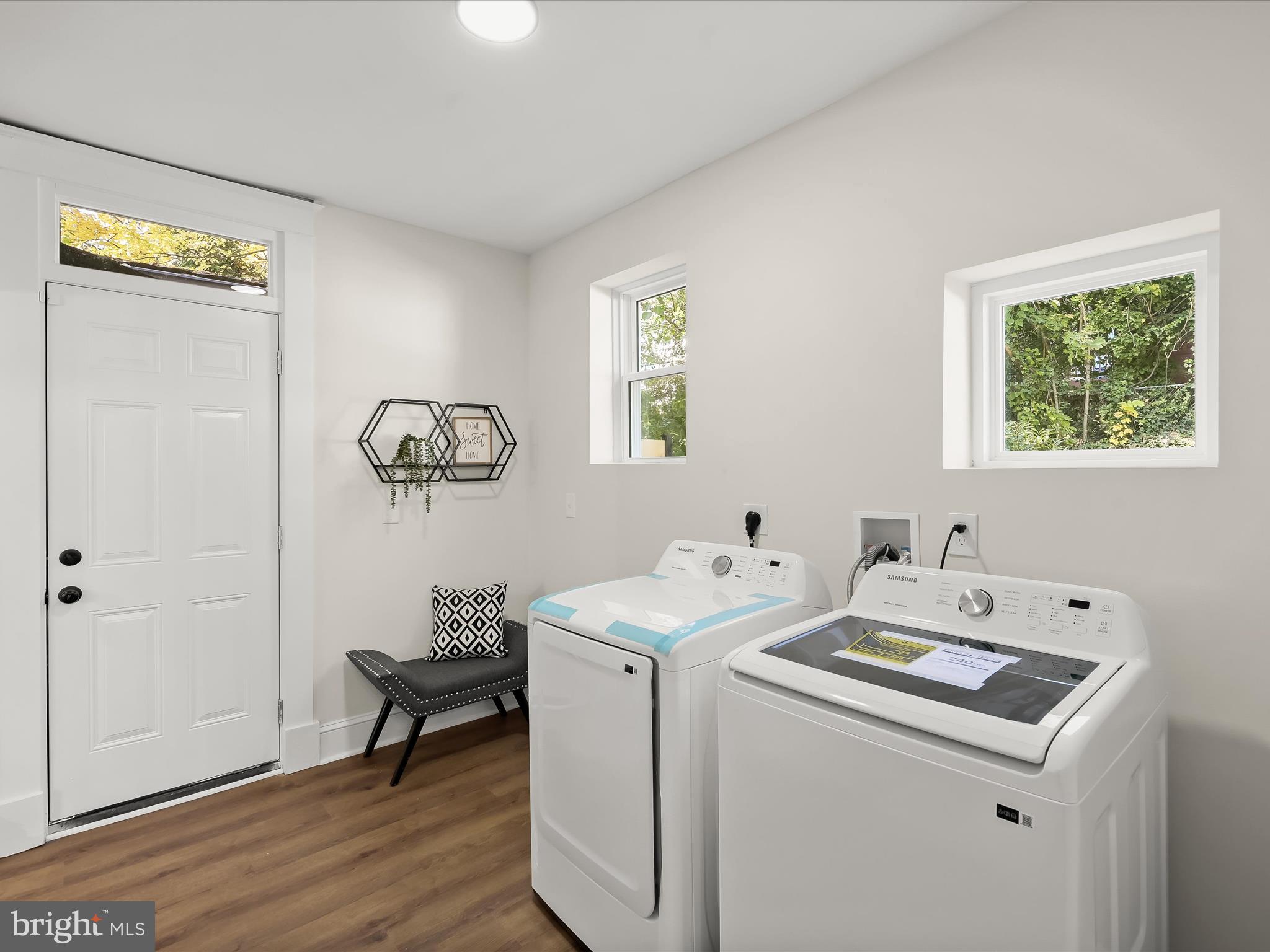 614 Stamford Road Baltimore, MD 21229 - Photo 17 of 48 Laundry Room - Mud Room
