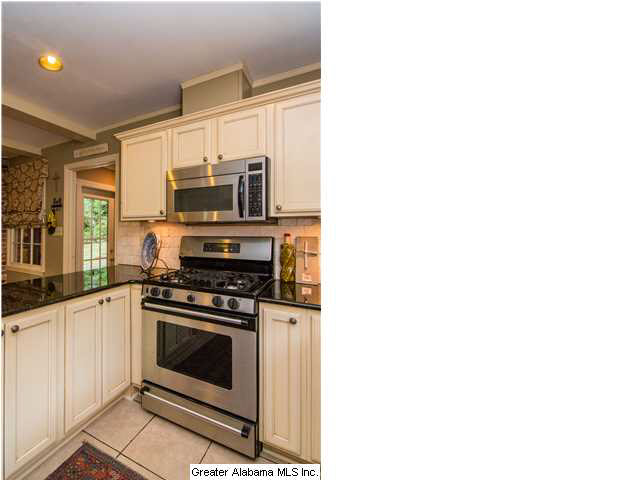 3504 Crestbrook Road Birmingham, AL 35223 - Photo 17 of 32