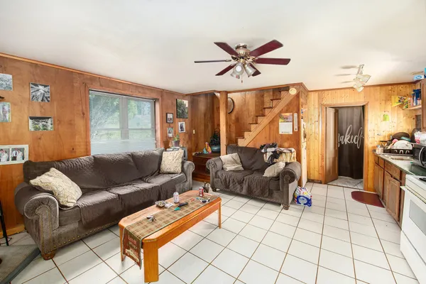 $349,900 | 68022 Highway 43, South Haven, MI 49090