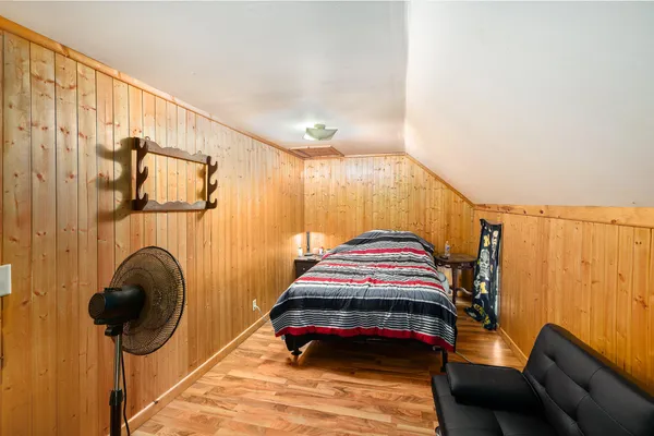 $349,900 | 68022 Highway 43, South Haven, MI 49090