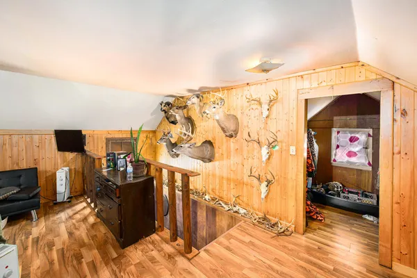 $349,900 | 68022 Highway 43, South Haven, MI 49090