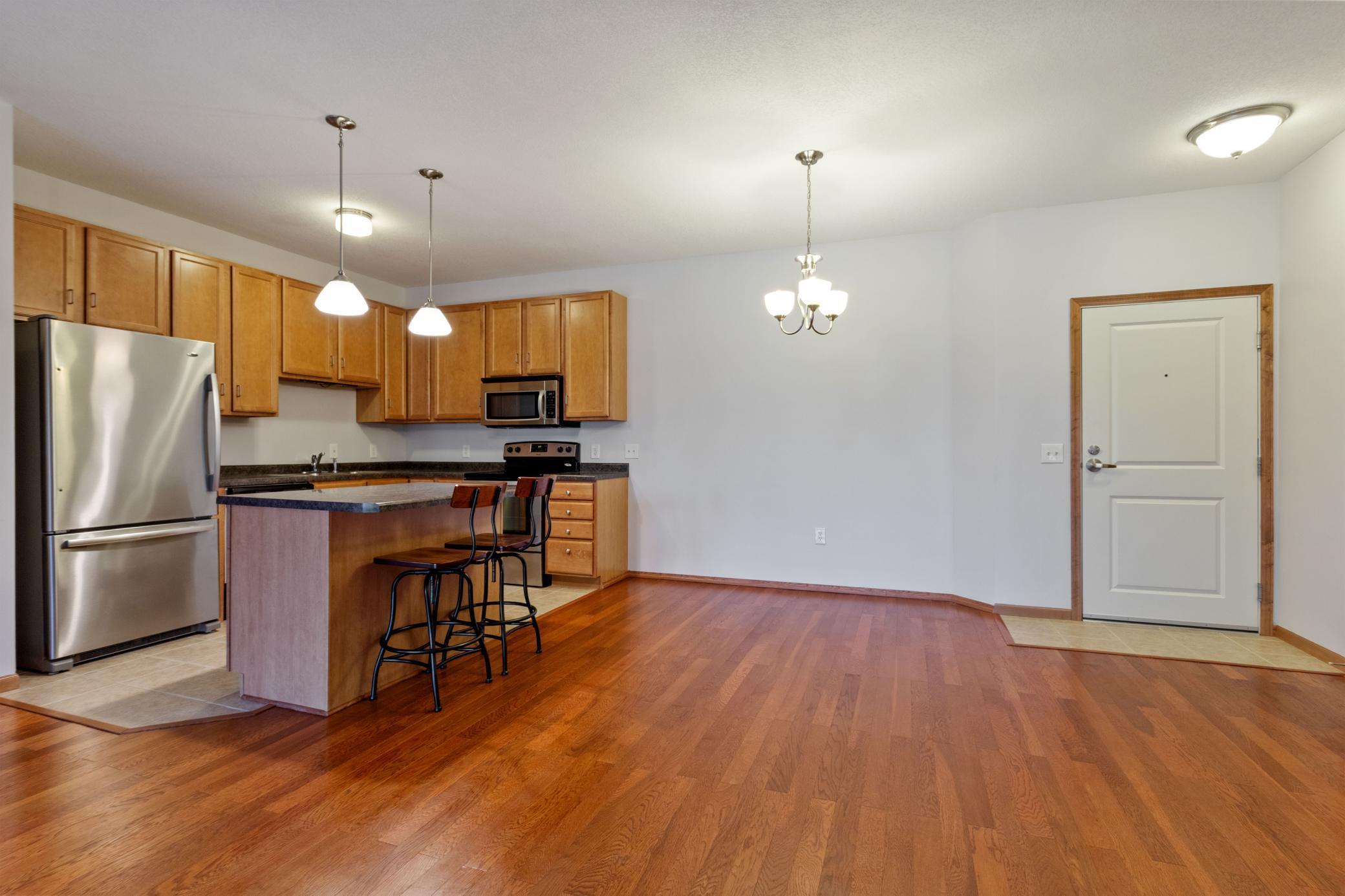 2103 Silver Bell Road, Unit 215 Eagan, MN 55122 - Photo 7 of 20