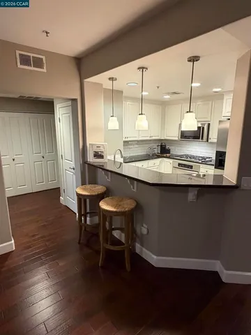 $940,000 | 1800-1800 Alma Avenue, Unit 402, Walnut Creek, CA 94596