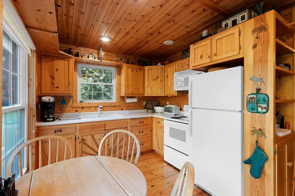 $599,000 | 17801 East Wheeler Lake Lane, Lakewood, WI 54138