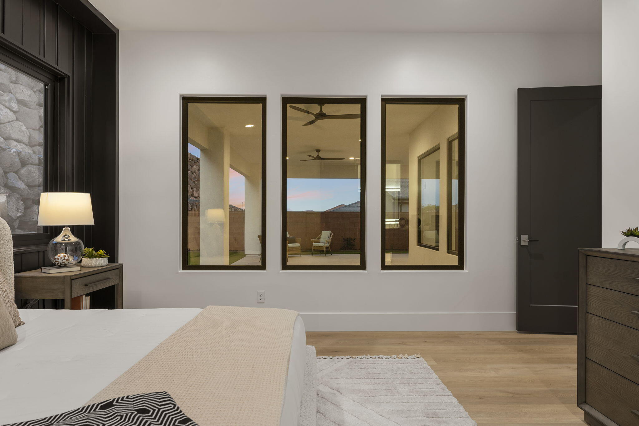 2885 East View Pointe Drive Washington, UT 84780 - Photo 35 of 99 Dusk Interior Primary Bedroom View 3