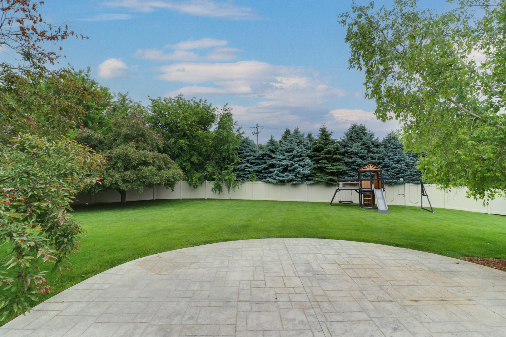 69 Brookstone Circle Bloomington, IL 61704 - Photo 2 of 63 a view of a park