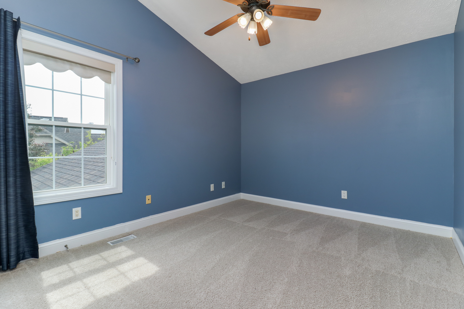 69 Brookstone Circle Bloomington, IL 61704 - Photo 40 of 63