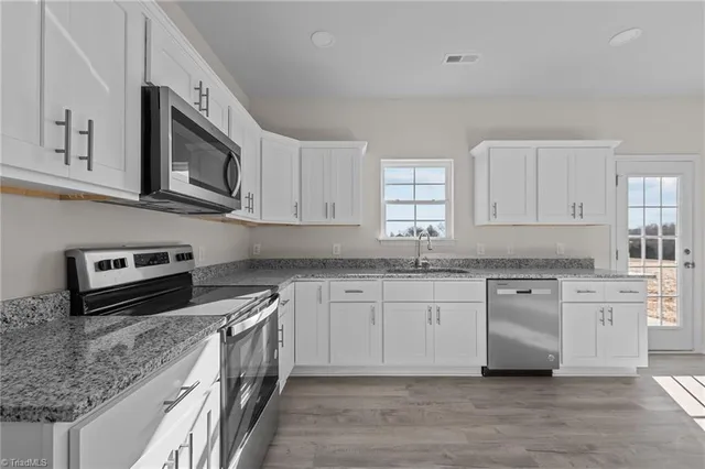 $294,000 | 890 Deadmon Road, Mocksville, NC 27028