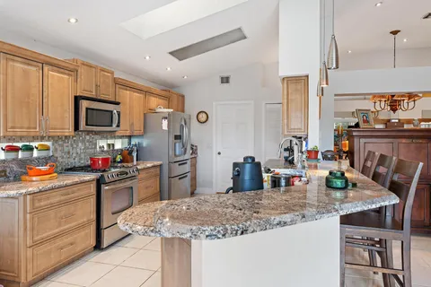 $980,000 | 315 Timberwood Court, Palm Beach Gardens, FL 33418